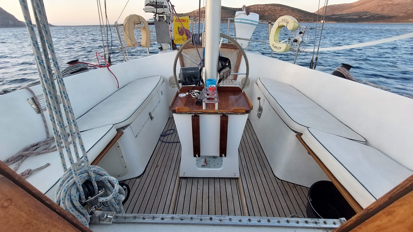 Exterior 12