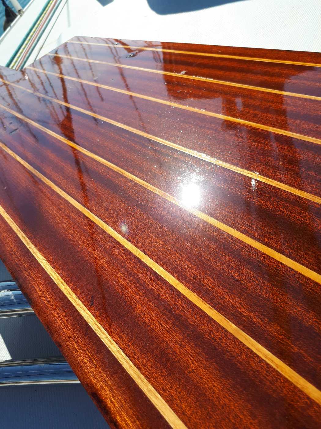 Interior 19