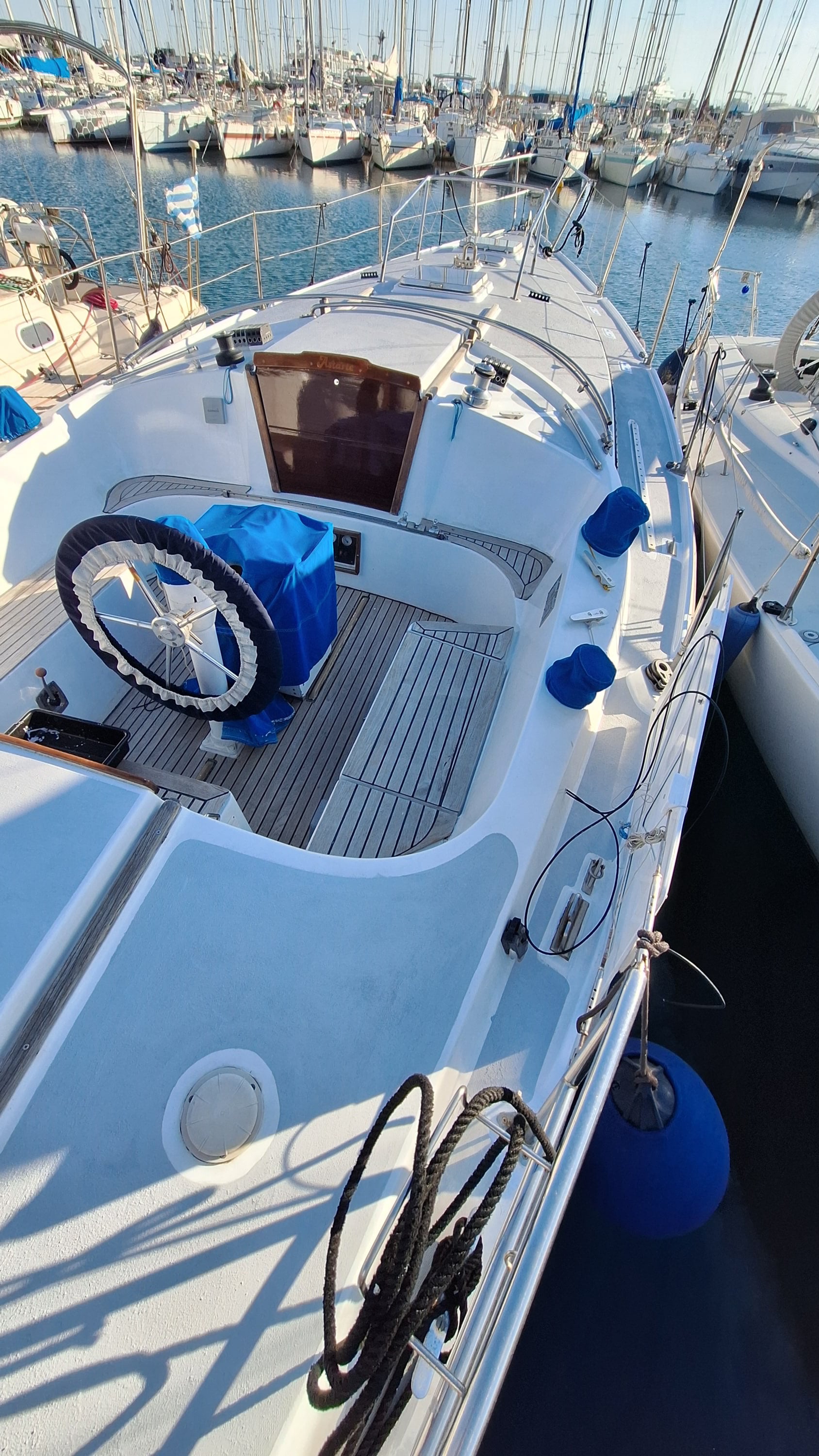 Mast, rigging & deck — progress photo 3 of 19