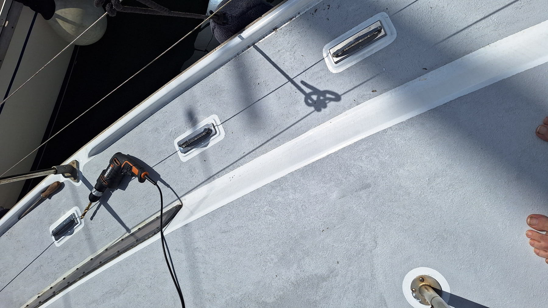 Mast, rigging & deck — progress photo 9 of 19